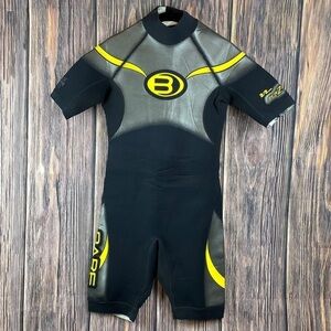 Bare Mens Spring Shorty Wetsuit Size Medium Plazma 2mm